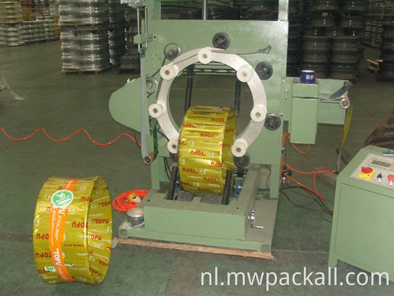 Draadstangspoelringpakmachine